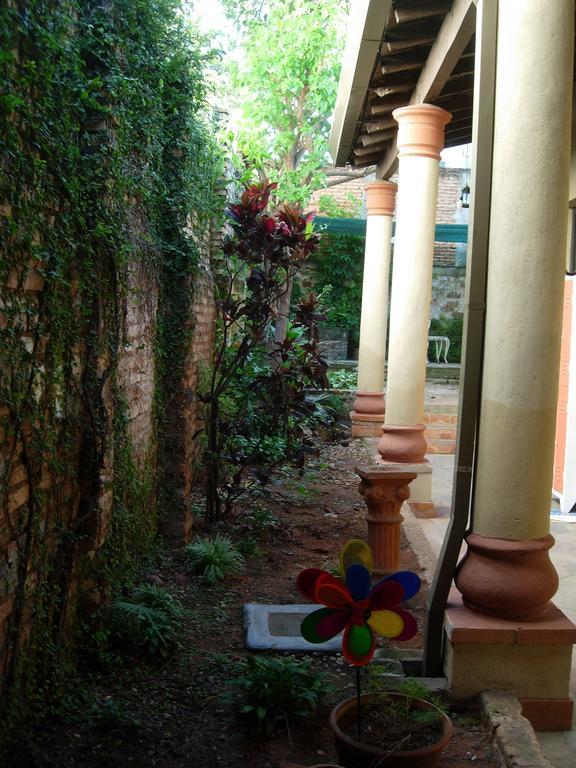 Hostel Panambi Asunción Exterior foto
